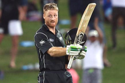 Martin Guptill hit blistering 180 as New Zealand defeat South Africa