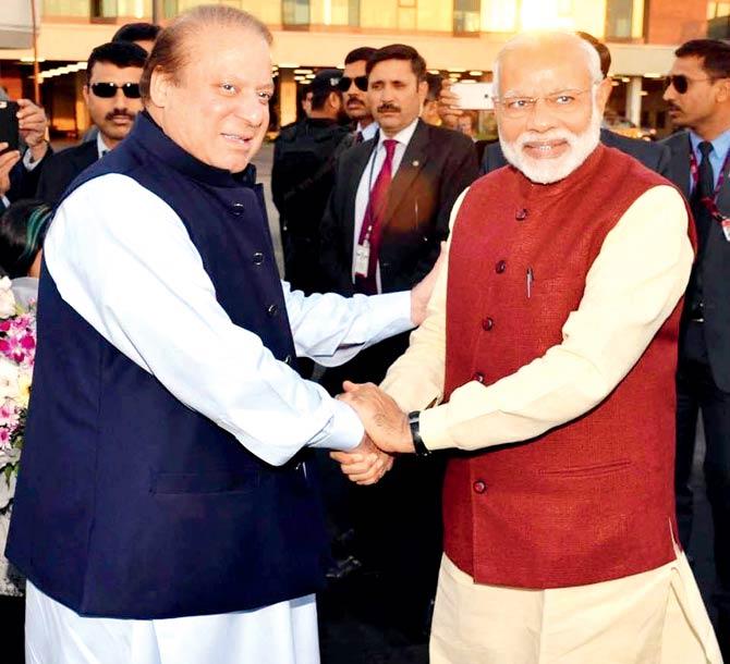 PM Modi visited Pakistan PM Nawaz Sharif in Lahore on December 25, 2015. File pic