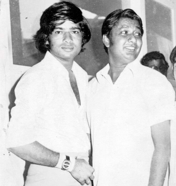 The late Ramji Dharod with star cricketer Karsan Ghavri outside the Wankhede Stadium dressing room, during the India vs West Indies Test in 1975