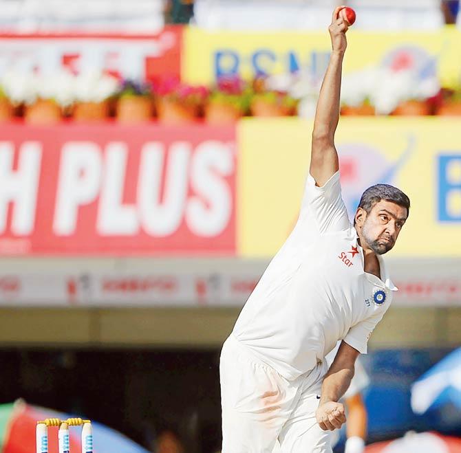 Off-spinner Ravichandran Ashwin bowls during the fifth day’s play in the third India-Australia Test at Ranchi yesterday. Pic/AFP