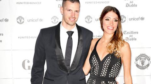 Morgan Schneiderlin's girlfriend Camille Soldidaa arrives at Old