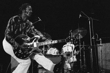 Rock-n-roll legend Chuck Berry dies at 90