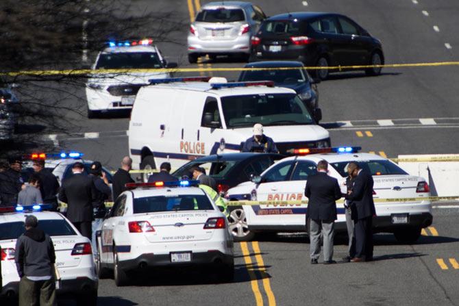 Suspect arrested for trying to ram police car near US Capitol