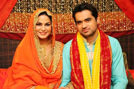 Splitsville! Ex 'Bigg Boss' contestant Veena Malik gets divorce