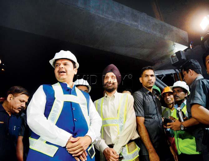 CM Devendra Fadnavis oversees the work as the U-girder is laid at Pathanwadi