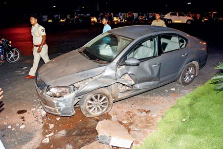 Mumbai: Man heading to hospital, hit by HC lawyer's driver in Bandra