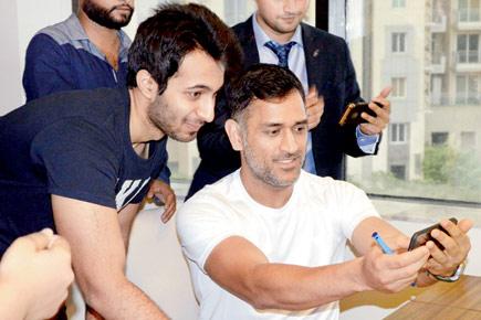 What a gift! MS Dhoni gets a Rs 1.5 crore apartment from real estate developer