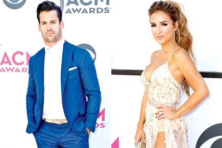 NFL star Eric Decker's wife wants to spend Mother's Day with family