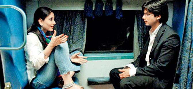 Not just train in a movie, now movie on a train too: Kareena Kapoor Khan and Shahid Kapoor in a still from Jab We Met