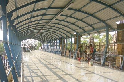 Mumbai: Now it's a skywalk at Andheri station after Rs 10 crore auto deck flops
