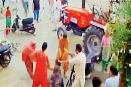 Pathankot attack martyr's brother, sister-in-law thrashed