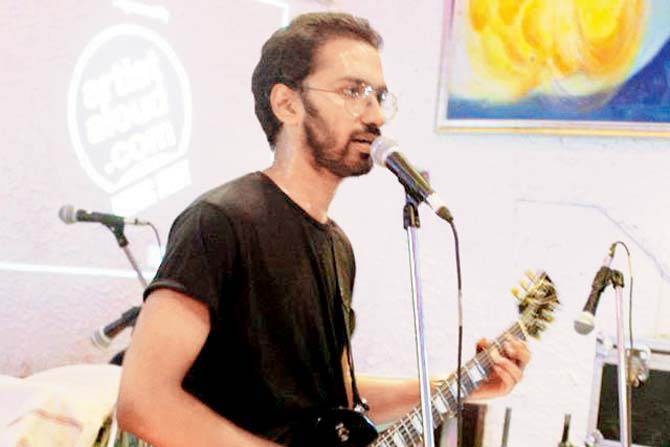 Pratyush Pillai of the Grunge act, Blue Reverie