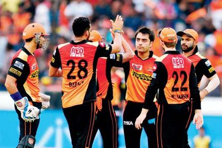 IPL 2017: Sunrisers Hyderabad look to rise vs Kolkata Knight Riders