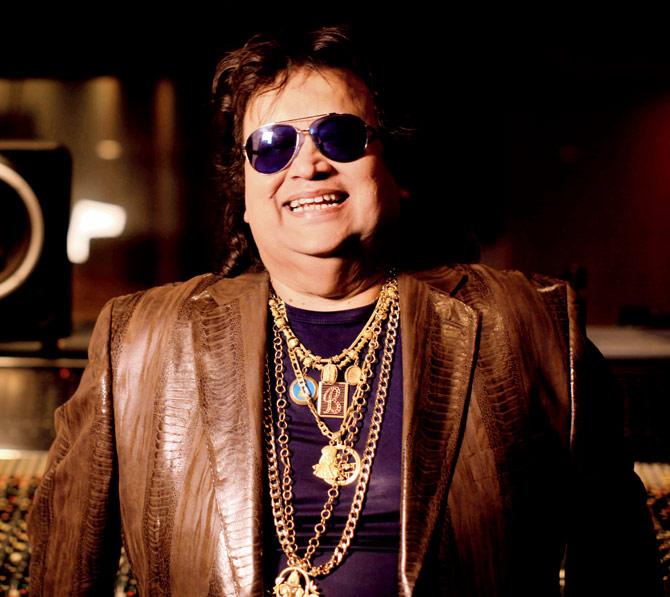 Bappi Da had unwittingly (or wittingly) modelled himself on the pop culture of the Wild West, whose stars thrive on standing out from among the regular crowd