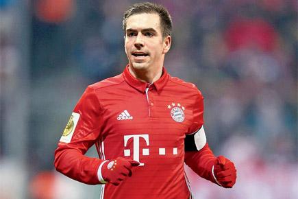 Legends Phillip Lahm, Xabi Alonso bow out with Bayern Munich