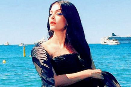 Cannes 2017: Aishwarya Rai Bachchan wows in black dress
