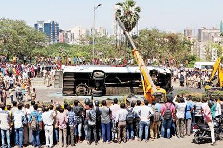 Mumbai: Wedding trip turns deadly when bus overturns near Vikhroli