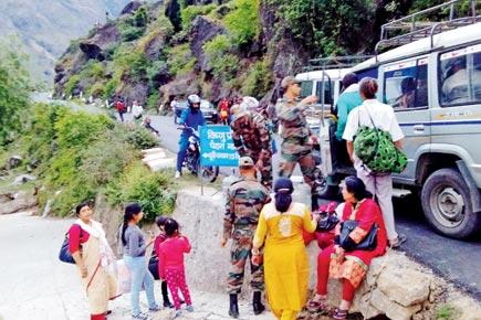 Badrinath landslide: Nearly 1,200 remain stranded