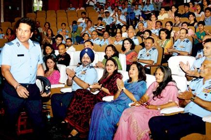 Sachin Tendulkar holds special screening for armed forces
