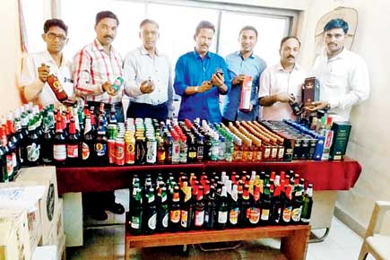 Excise officers raid Navi Mumbai bar for selling booze on dry day