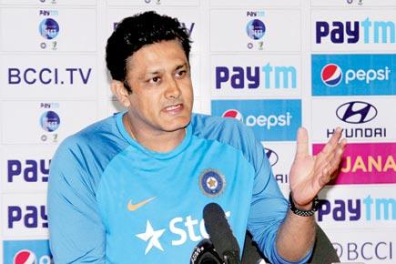 No extension for India coach Anil Kumble after he bats for cricketers