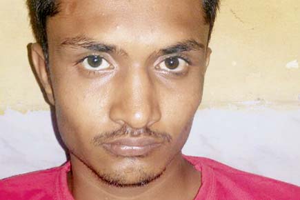 Thief caught with 2 phones at Thane station