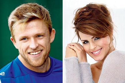 Cricketer David Willey's pregant wife Carolynne pledges eternal support