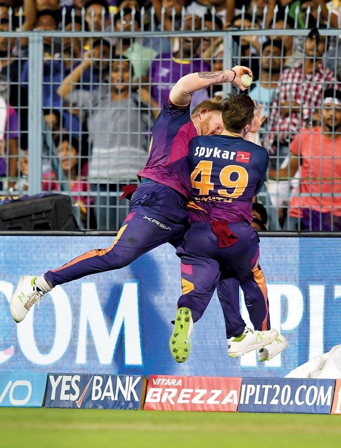 RPS’s Ben Stokes (left) collides with Steven Smith while attempting  a catch against KKRâu00c2u0080u00c2u0088at Eden Gardens in Kolkata yesterday