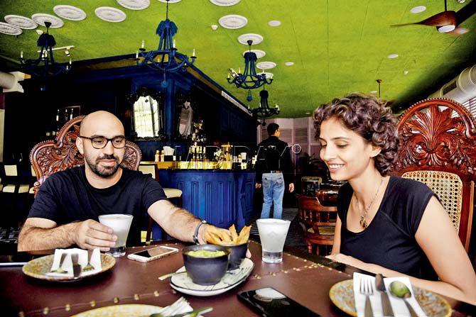 Ami Shroff and Aneesh Bhasin talk all things alcohol over lunch at Lima, BKC. Pics/Pradeep Dhivar