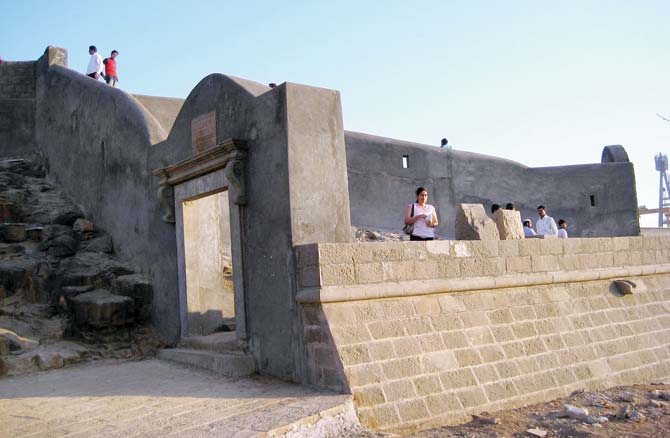 Bandra fort (Castella de Aguada) is the most visited of Mumbai