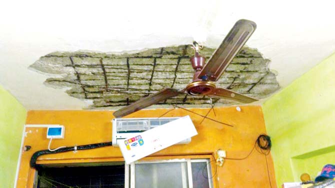  The incident took place in a flat of a Mumbra-based building