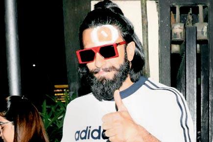 Ranveer Singh walks out of hospital in Mumbai with stitches on head