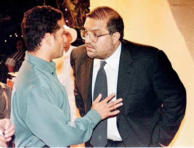 Tendulkar with Mark during the launch of Cricket Talk magazine in 2000. Pic/midday archives