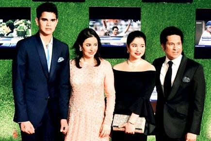 Aamir Khan, Bachchan family at 'Sachin: A Billion Dreams' screening in Mumbai