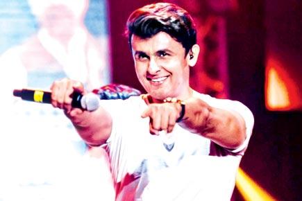 Sonu Nigam compares Twitter to porn