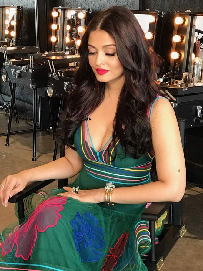 Aishwarya Rai Xxx Sex - Cannes 2017: Aishwarya Rai Bachchan looks flawless in these latest photos