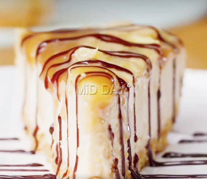 Caramelised banana peanut butter cheesecake rolls