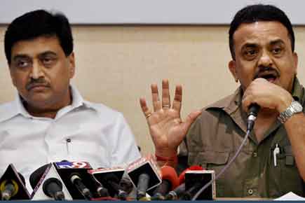 Congress slams Fadnavis government over hike in petrol surcharge