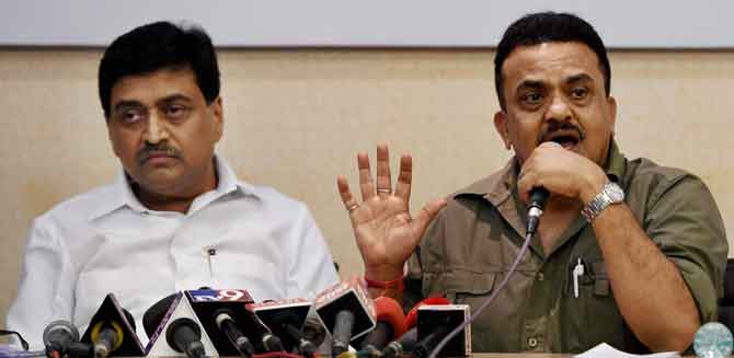  Congress slams Fadnavis government over hike in petrol surcharge