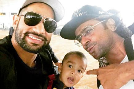 Shikhar Dhawan and son Zoraver's comic timing with Sunil Grover