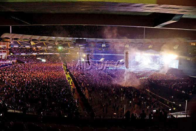 Over 40,000 people attended the Bieber concert last evening. PIC/SNEHA KHARABE