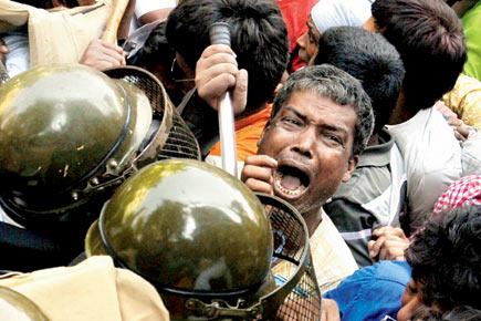 BJP workers, police clash across Kolkata