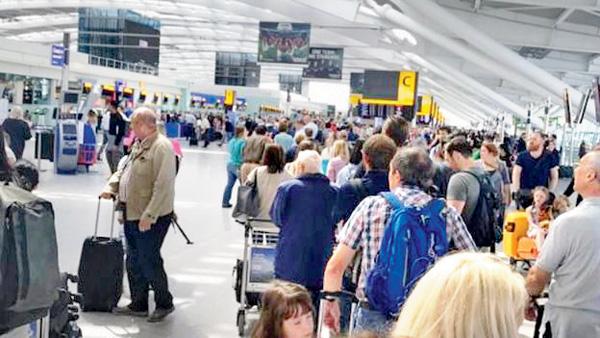 Other flights in and out of Heathrow were unaffected. Pics/Twitter