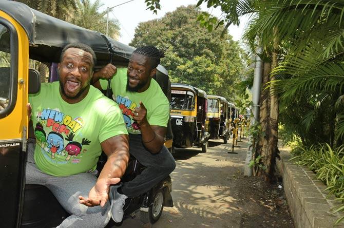 The New Day take a rickshaw ride in Mumbai