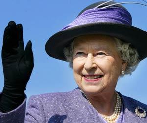 Huge leak of documents reveals Queen's offshore investments