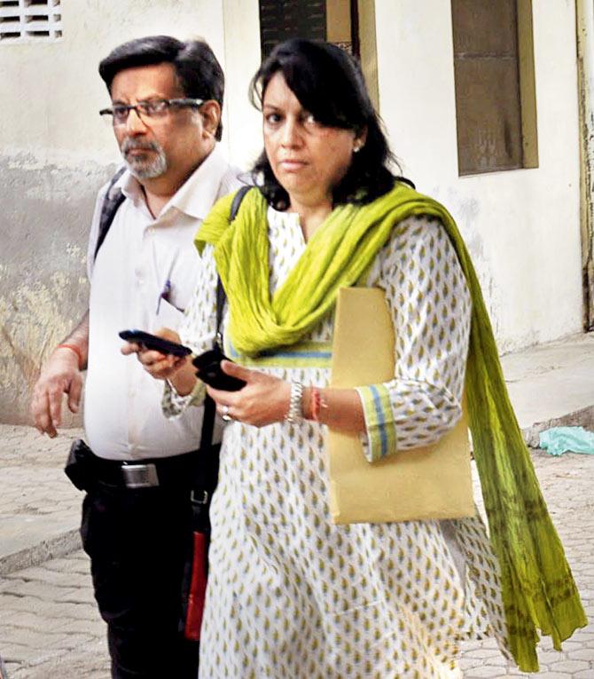 Nupur and Rajesh Talwar coming out of court in Ghaziabad in 2013. Pic/Getty images