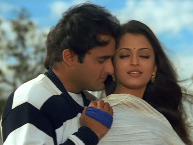 Akshaye Khanna: You just keep staring at Aishwarya Rai like a lunatic