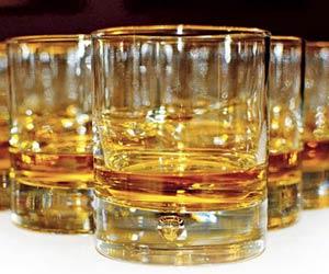 Indian dies after consuming excessive alcohol in Nepal