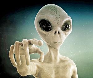 China set to make first contact with aliens