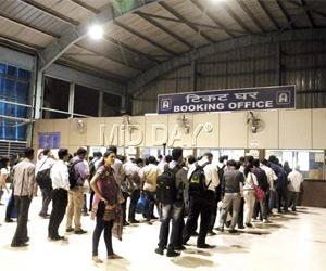Mumbai: Slab in Andheri railway station falls, two injured